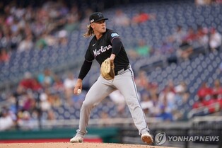 고우석 '방출 대기' 밀어낸 앤더슨, MLB 선발 복귀전 7실점 뭇매