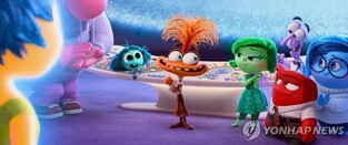 '인사이드 아웃 2' 300만명 돌파…'하이재킹'은 2위로 출발