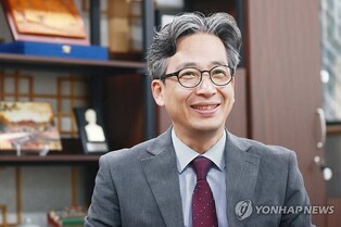 국립고궁박물관장 "K-왕실 유산의 보물 창고, 세계에 알릴 것"