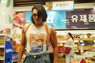 Lee Hee-joon 'Worried About Looking Too Handsome' in Film 'Handsome Guys'