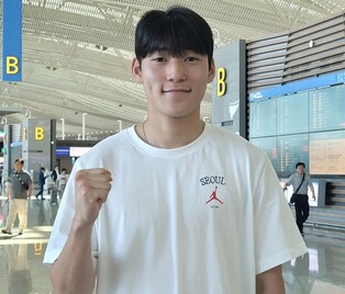 새 시즌 준비 나서는 배준호 "경험 아닌 증명할 때…10골 목표"