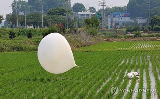 N. Korea sends trash-carrying balloons to S. Korea for 3rd day