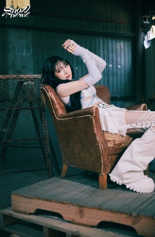 이채연, 새 미니음반 '쇼다운' 발표…이별의 양면성 다뤄