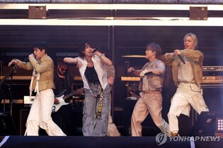 英하이드파크 달군 스트레이키즈…현지매체 "런던 정복"