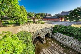 기둥 균열에 일부 변색…"창덕궁 금천교 난간 주변 통행 제한해야"