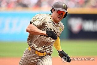 김하성 2안타 3타점 지원 속에 SD 선발 시즈 노히트게임