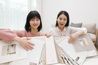 KCC글라스 바닥재 '숲 휴가온', 반려동물 제품 인증 획득