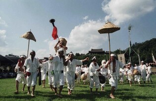 장인 손길 느끼고 가곡 매력에 흠뻑…함께 즐기는 무형유산