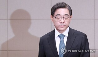 Ex-Supreme Court judge questioned in connection with development scandal