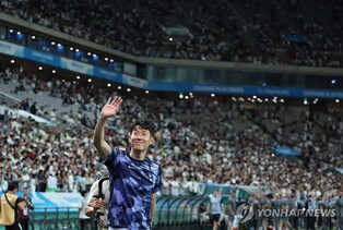 '멀티골' 손흥민 "팬들의 응원과 사랑 덕분에 재밌는 경기"(종합)