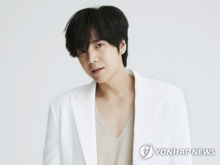 Jang Keun-suk to Host K-Pop Group Survival Show 'Re:Born' for Japanese Debut