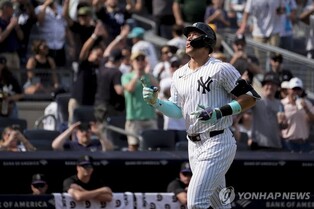 MLB 홈런 1위 저지, 50호·51호 대포 '쾅쾅'…63개 페이스