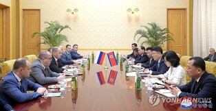 N. Korea, Russia hold economic talks to boost cooperation