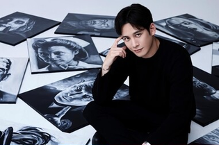 Actor-Painter Park Ki-woong to Exhibit Artwork at Kiaf SEOUL
