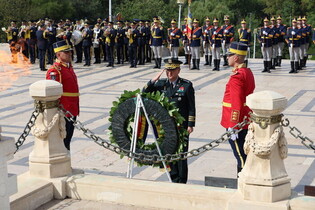 S. Korean army chief visits Romania