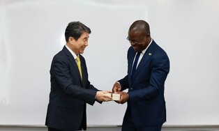 S. Korea-Zimbabwe education chiefs' meeting