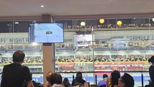 Samsung supplies TVs to Formula 1 in Singapore