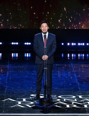 서울드라마어워즈 참석한 오세훈 "좋은 작품 만들도록 지원"