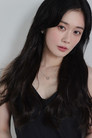 S. Korean actress Jang Na-ra