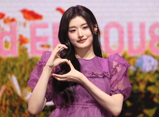 S. Korean girl group Fifty Fifty