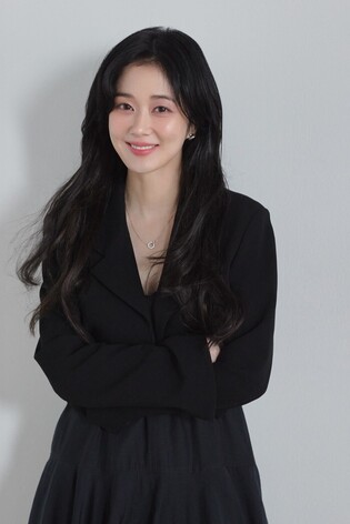 S. Korean actress Jang Na-ra
