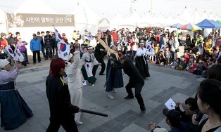 '보고 놀고 먹고'…군산서 10월 3∼6일 시간여행축제 개최