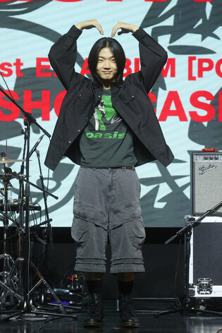 S. Korean rock band Dragon Pony