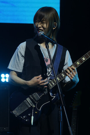 S. Korean rock band Dragon Pony