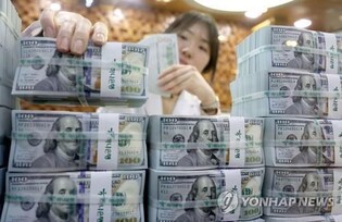 BOK sells net US$5.8 bln in market-smoothing operations in Q2