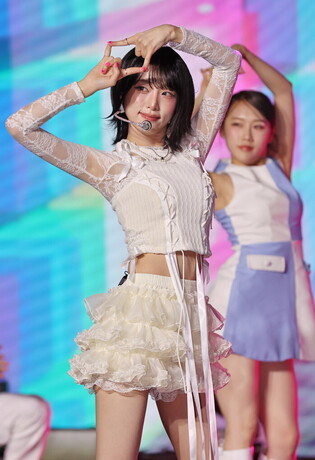 S. Korean singer Choi Ye-na