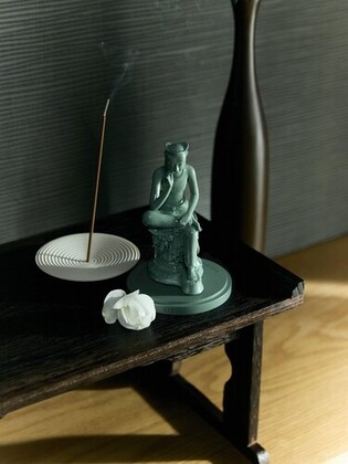 BTS Collaborates with White Porcelain Moon Jars in Hybe's New ‘Dalmajung’ Collection