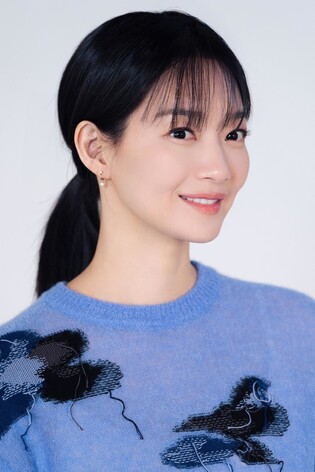 S. Korean actress Shin Min-ah