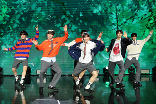 S. Korean boy group The Wind