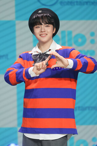 S. Korean boy group The Wind