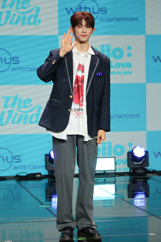 S. Korean boy group The Wind