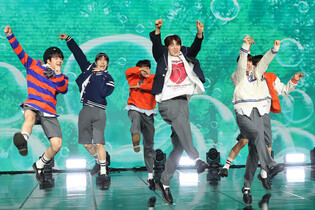 S. Korean boy group The Wind