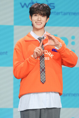 S. Korean boy group The Wind