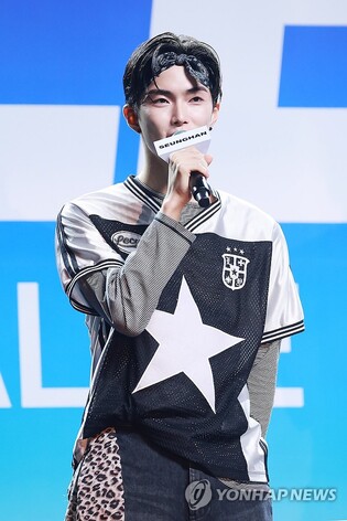 '사생활 논란' 라이즈 승한, 활동 복귀…"11월부터 팀활동 참여"