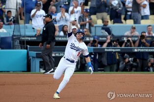 MLB 다저스, 샌디에이고 꺾고 NLCS 진출…메츠와 우승 다툼