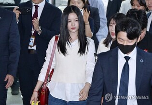"하니 보고왔나" "회의시간에 간 것 아냐"…과방위 파행(종합)