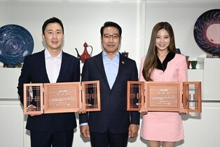 트로트 가수 배아현·개그맨 조래훈, 남원시 홍보대사 위촉