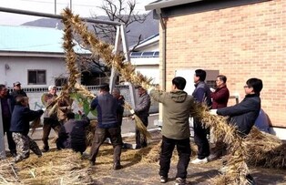 "교평리 강줄당기기 맹맥 잇는다" 옥천군 전승 지원