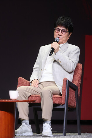 S. Korean K-pop legend Cho Yong-pil