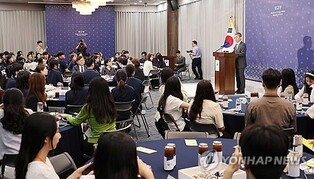 Chinese provincial gov't officials in S. Korea amid push for improvement in bilateral ties