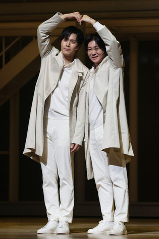 S. Korean actors Yoon Do-hyun and Sohn Jun-ho