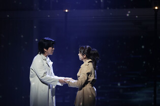 S. Korean actor Yoon Do-hyun and actress Song Moon-sun