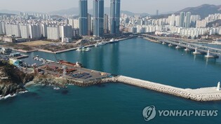 부산 용호부두 해양관광 친수공간으로 개발 추진