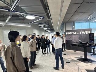 "열심히 AI 공부도 합니다" 네이버 본사까지 찾은 울산 공무원들