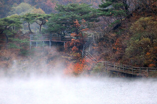 Fog over Lake Soyang