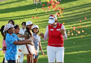 Kim A-rim celebrating victory